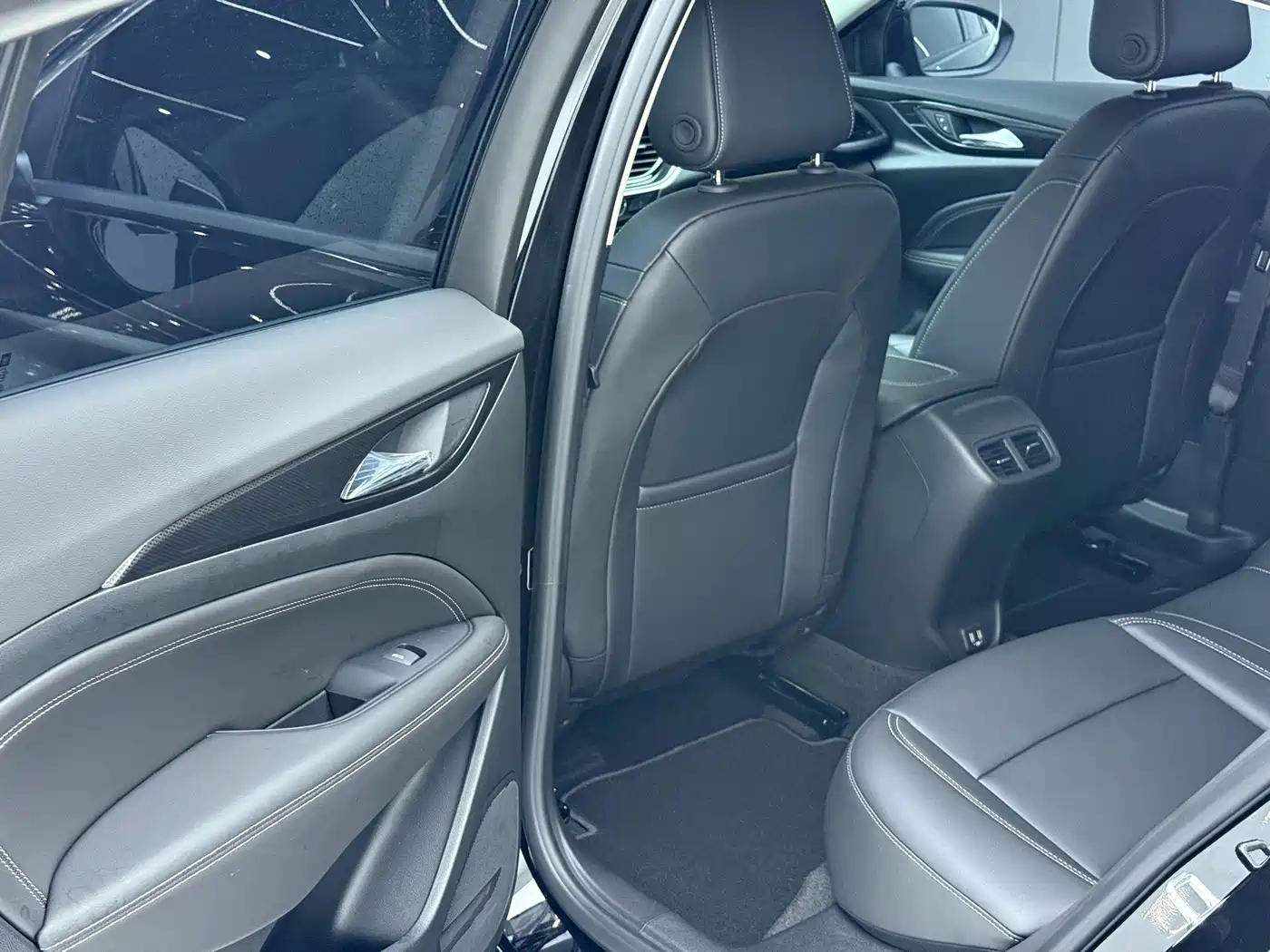 Фото 8 - Buick Regal