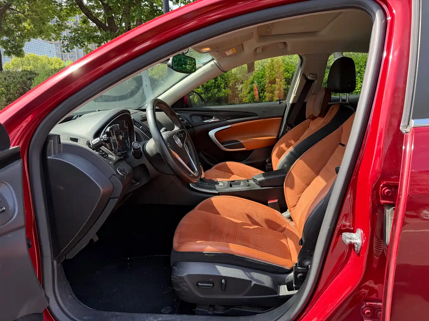 Buick Regal 2015 1.6T Elite Tech Edition фото 8