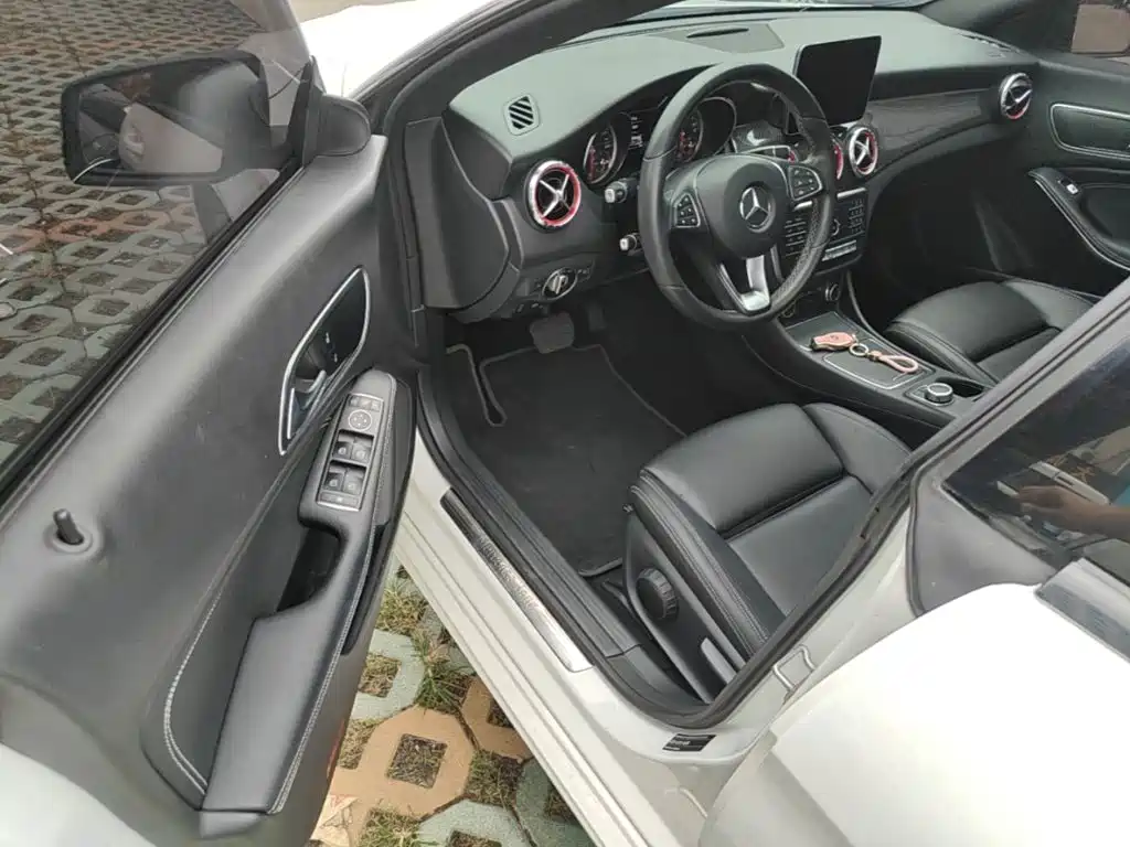 Mercedes-Benz CLA (Import) 2018 2018 CLA 200 Dynamic Edition