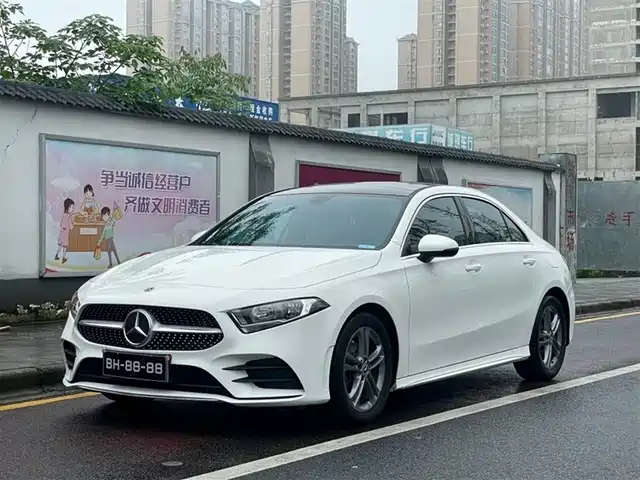MERCEDES-BENZ A CLASS