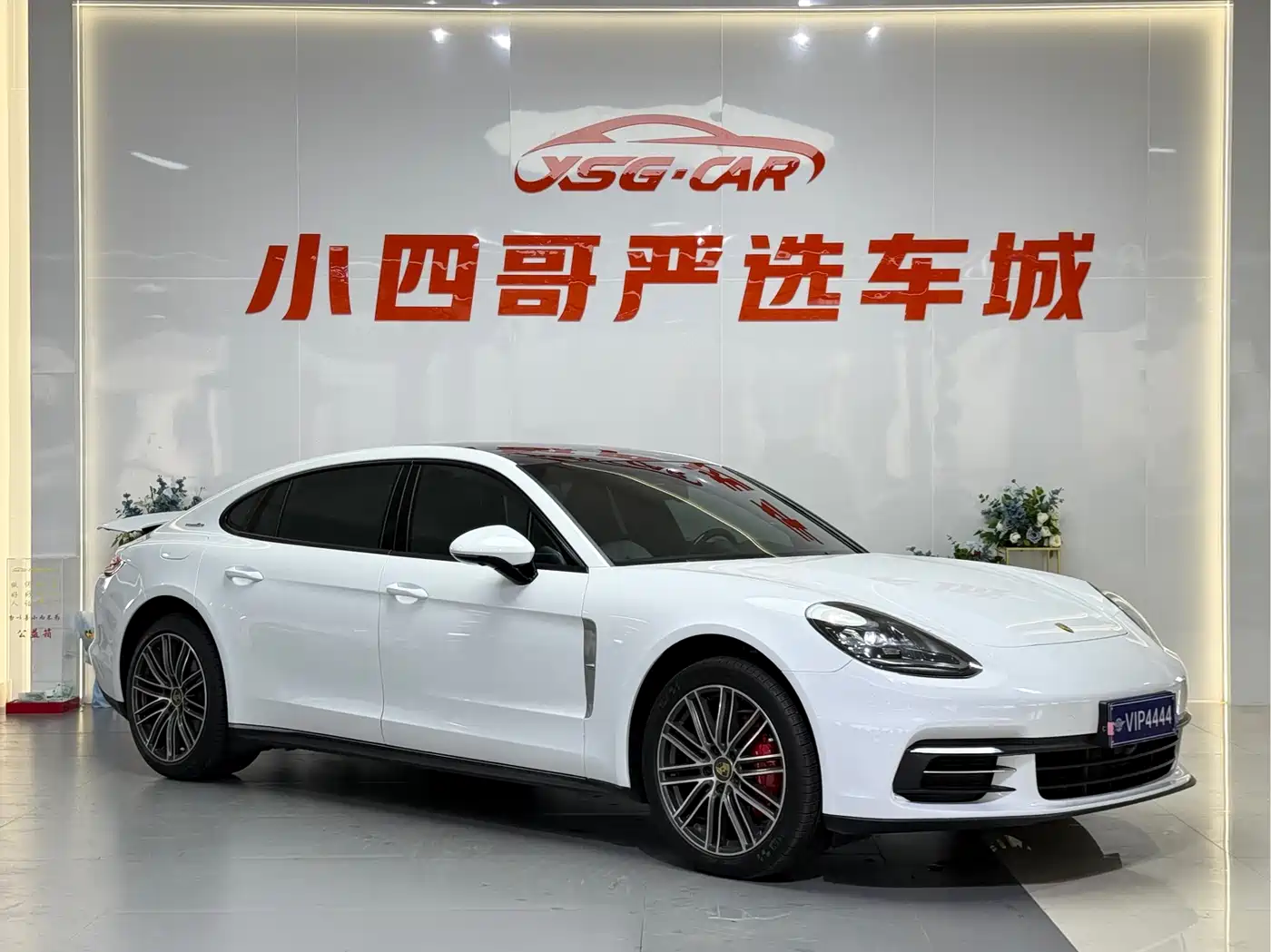 Porsche Panamera 2017 Panamera 4 Executive Long Wheelbase 3.0T фото 3