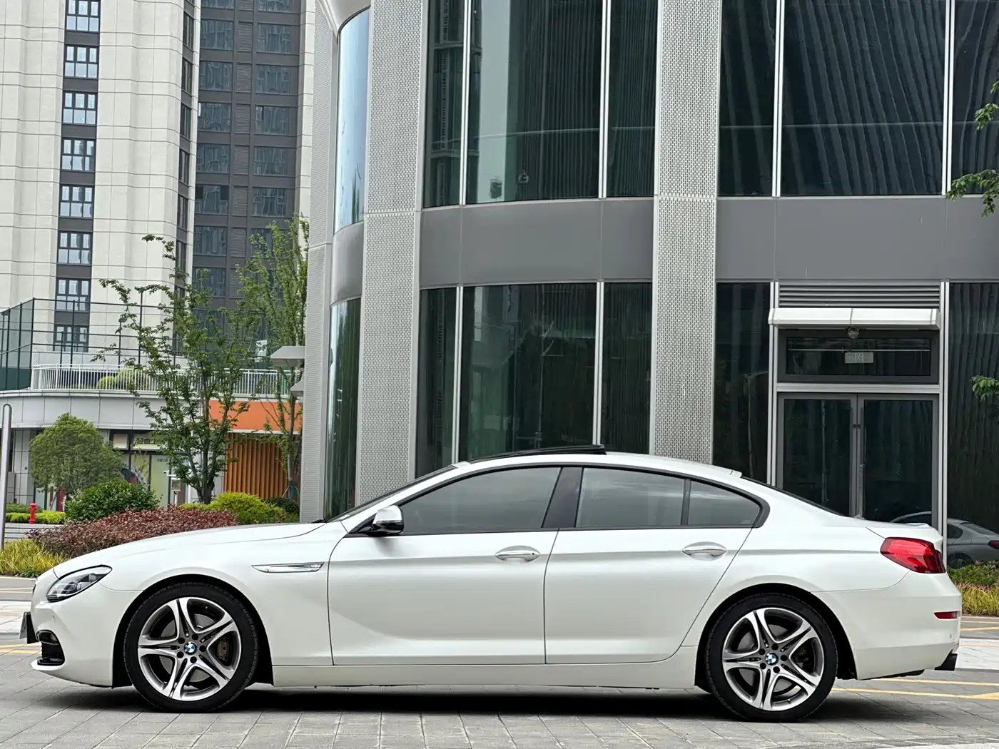 BMW 6 Series 2016 640i Gran Coupe фото 31