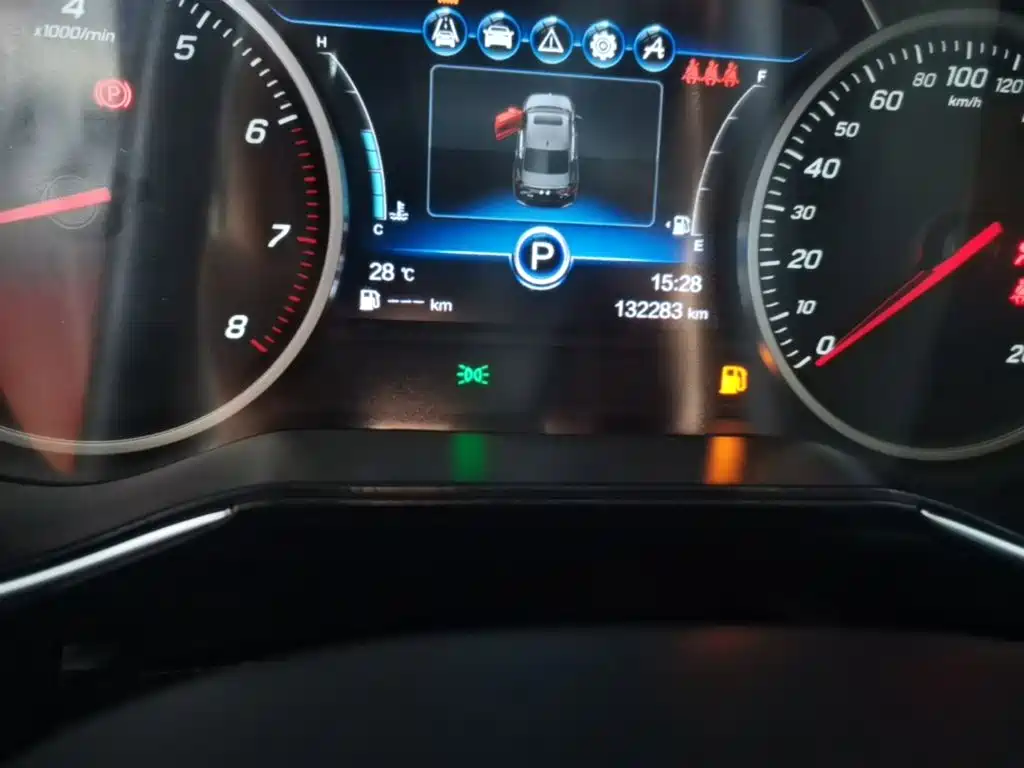 Hongqi H5 2018 2018 30TD Smart Connect Rhythmic Edition