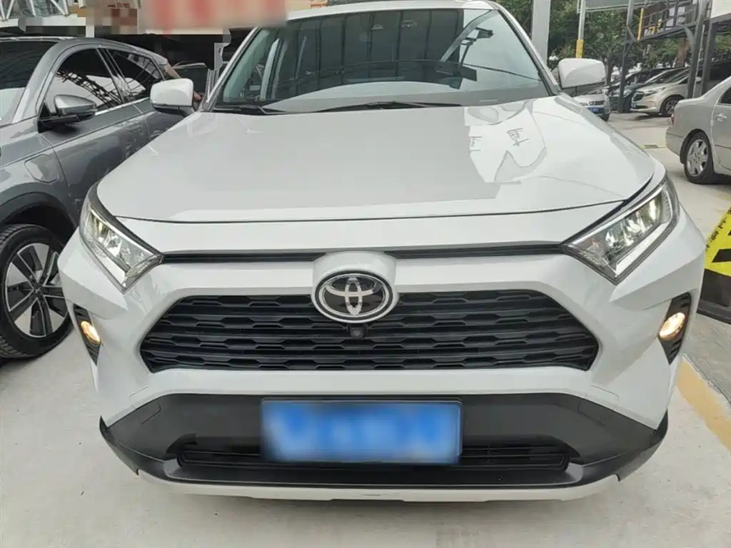 Toyota RAV4 Rongfang 2021 2.0L CVT 2WD Trend фото 3