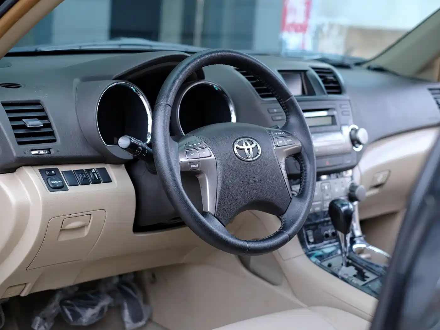 Toyota Highlander 2010 2009 3.5L 4WD 7-seater Luxury Edition
