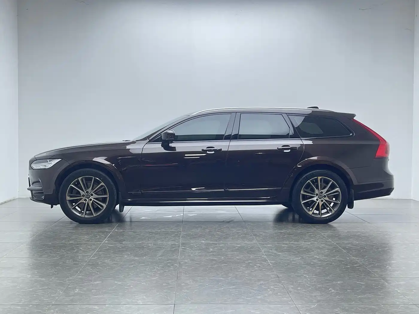 Volvo V90 2019 2017 Cross Country T5 AWD Smart Edition