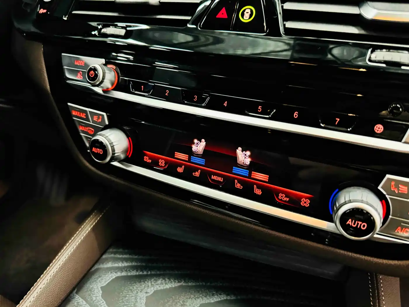 BMW 5 Series 2021 530Li Premium M Sport Package фото 11