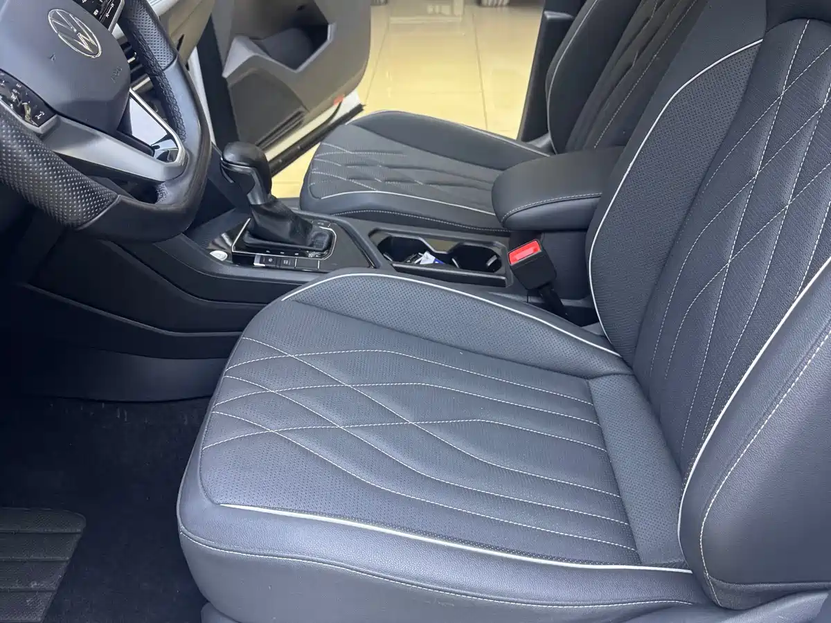 Volkswagen Tiguan L 2023 280TSI 2WD Trend Limited Edition фото 7