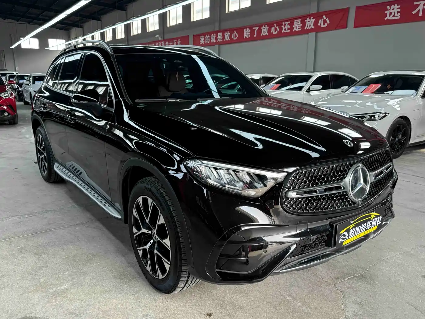 MERCEDES-BENZ GLC