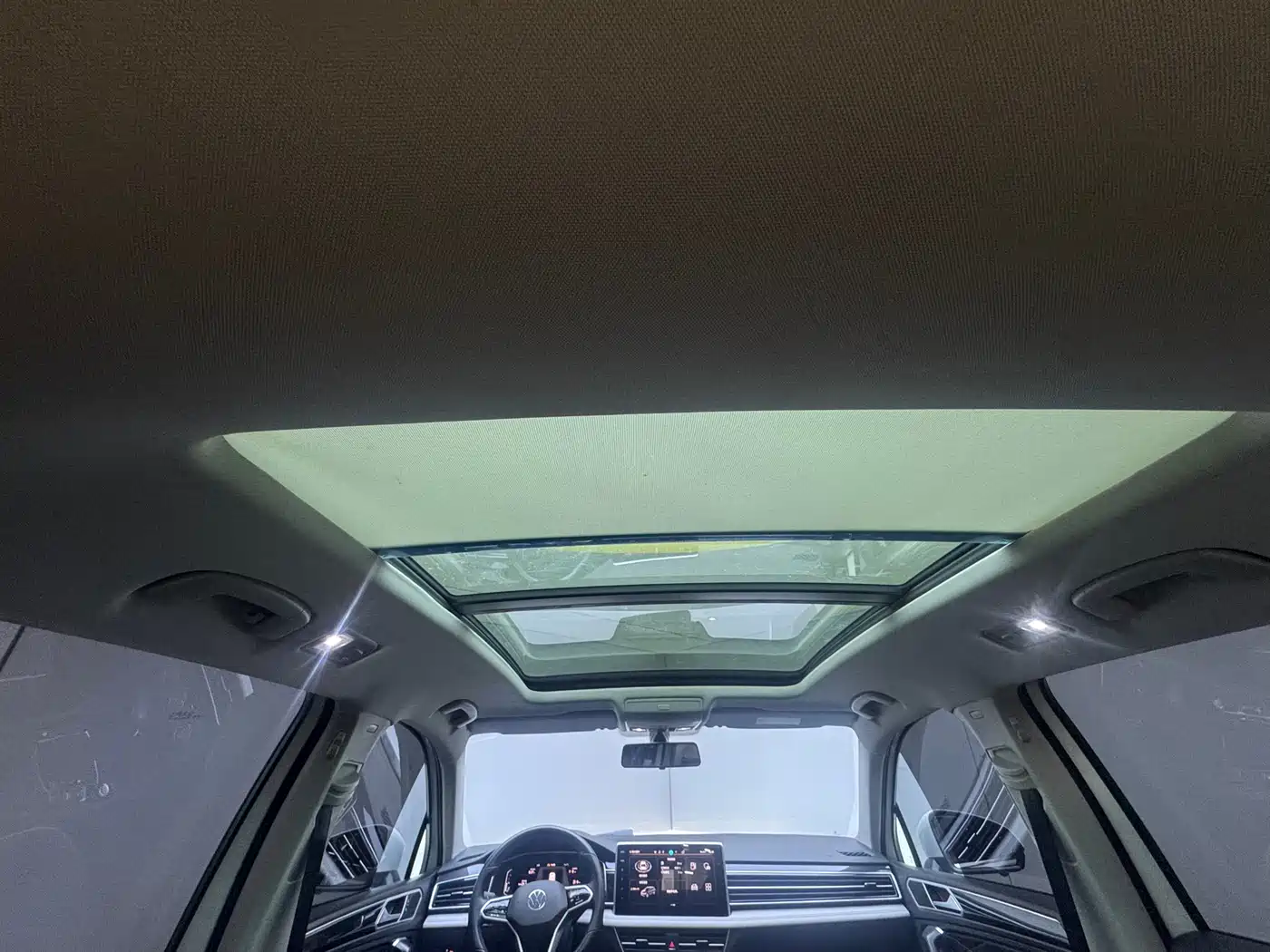 Volkswagen Tiguan L 2023 280TSI 2WD Trend Limited Edition фото 25