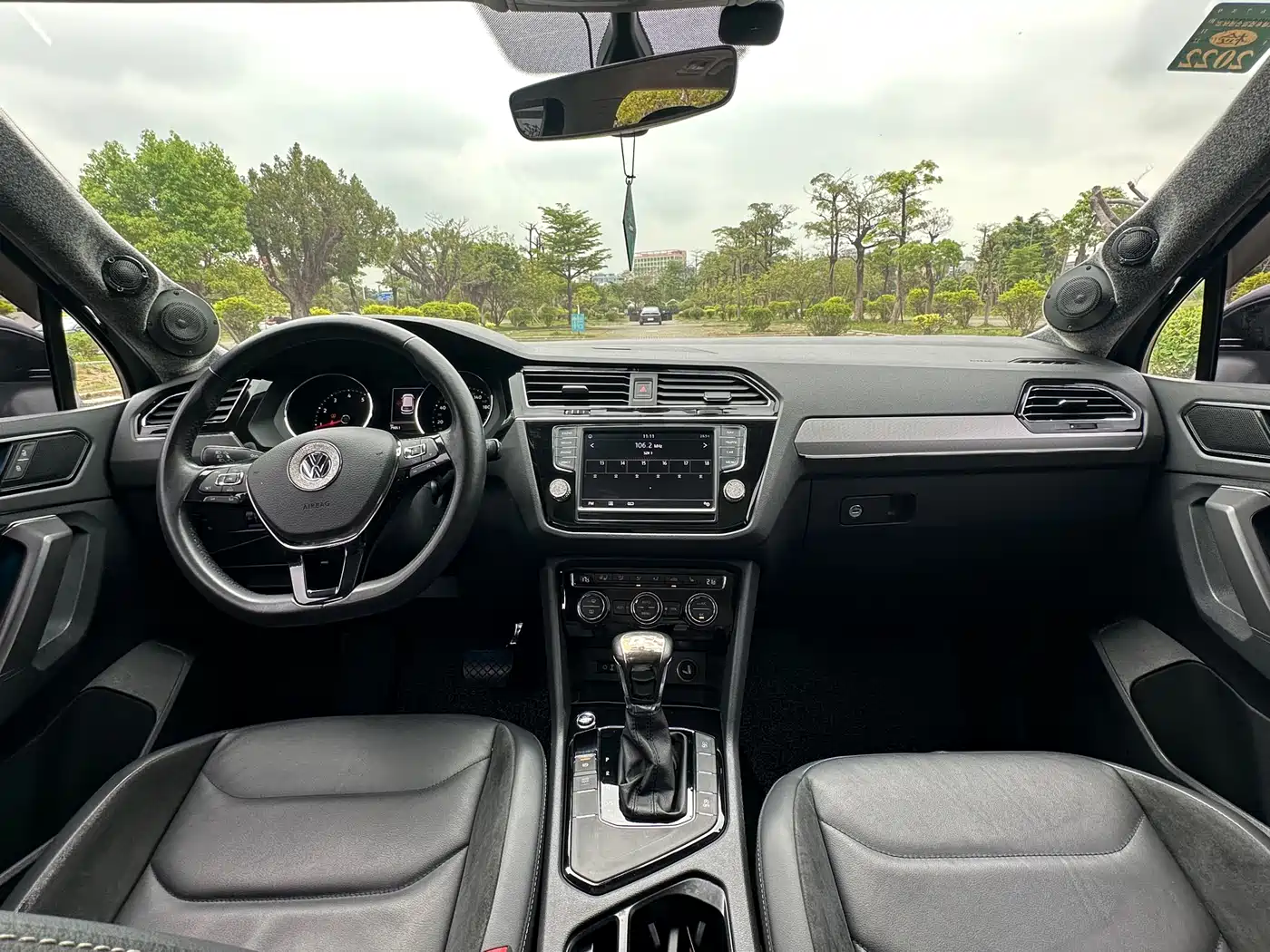 Volkswagen Tiguan L 2017 330TSI Automatic 2WD Luxury Edition фото 16