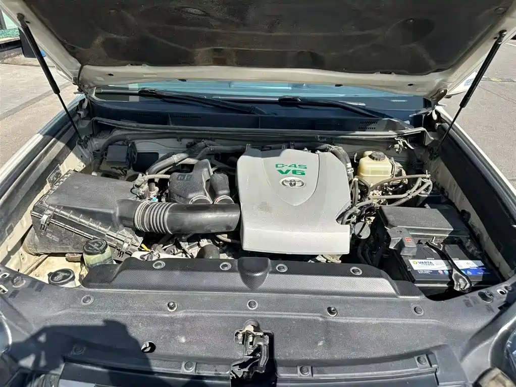 Toyota Prado 2016 3.5L Auto VX NAVI фото 19