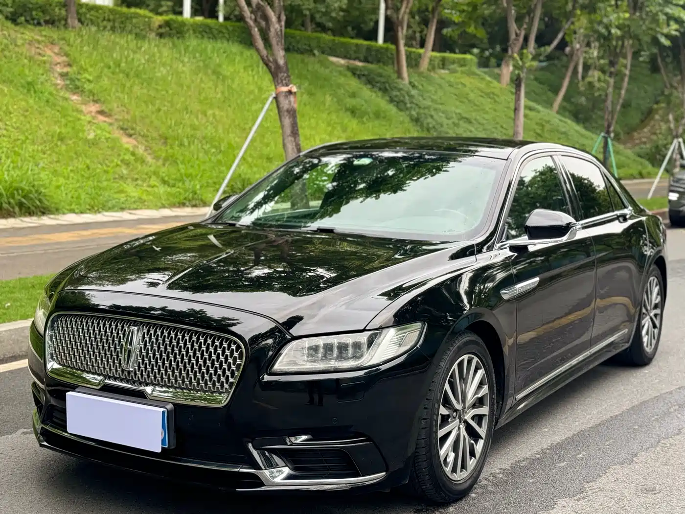 Lincoln Continental 2019 2.0T 2WD Zunya Edition China V