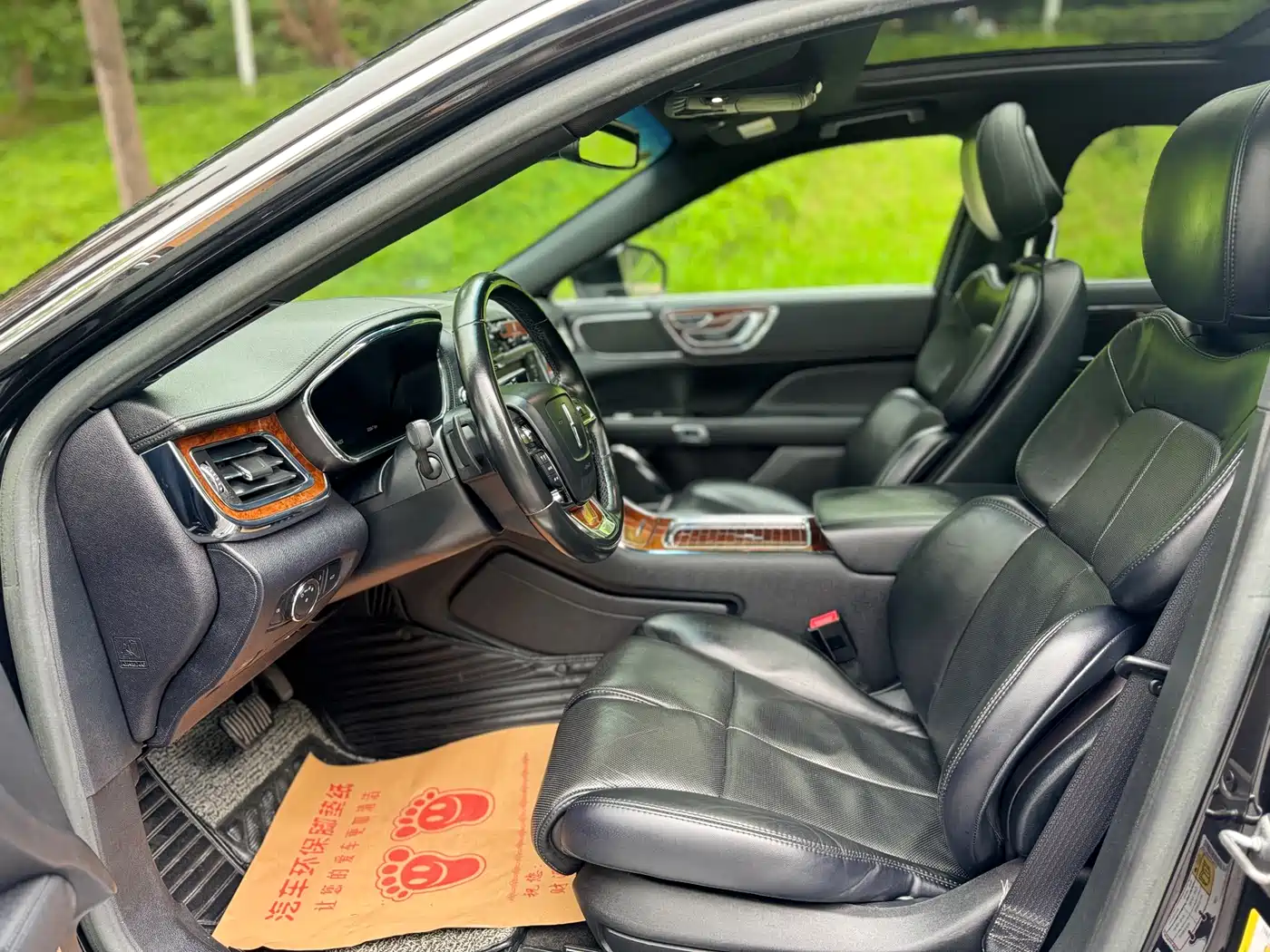 Lincoln Continental 2019 2.0T 2WD Zunya Edition China V фото 14