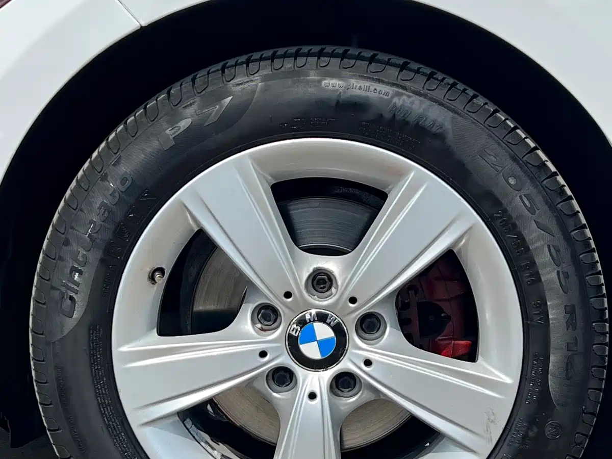 BMW 1 Series (Import) 2013 Facelift 118i Sport Model фото 7