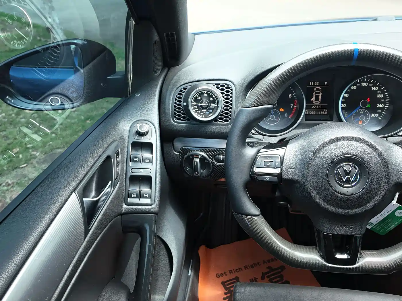 Volkswagen Golf (Import) 2011 2.0TSI R фото 49
