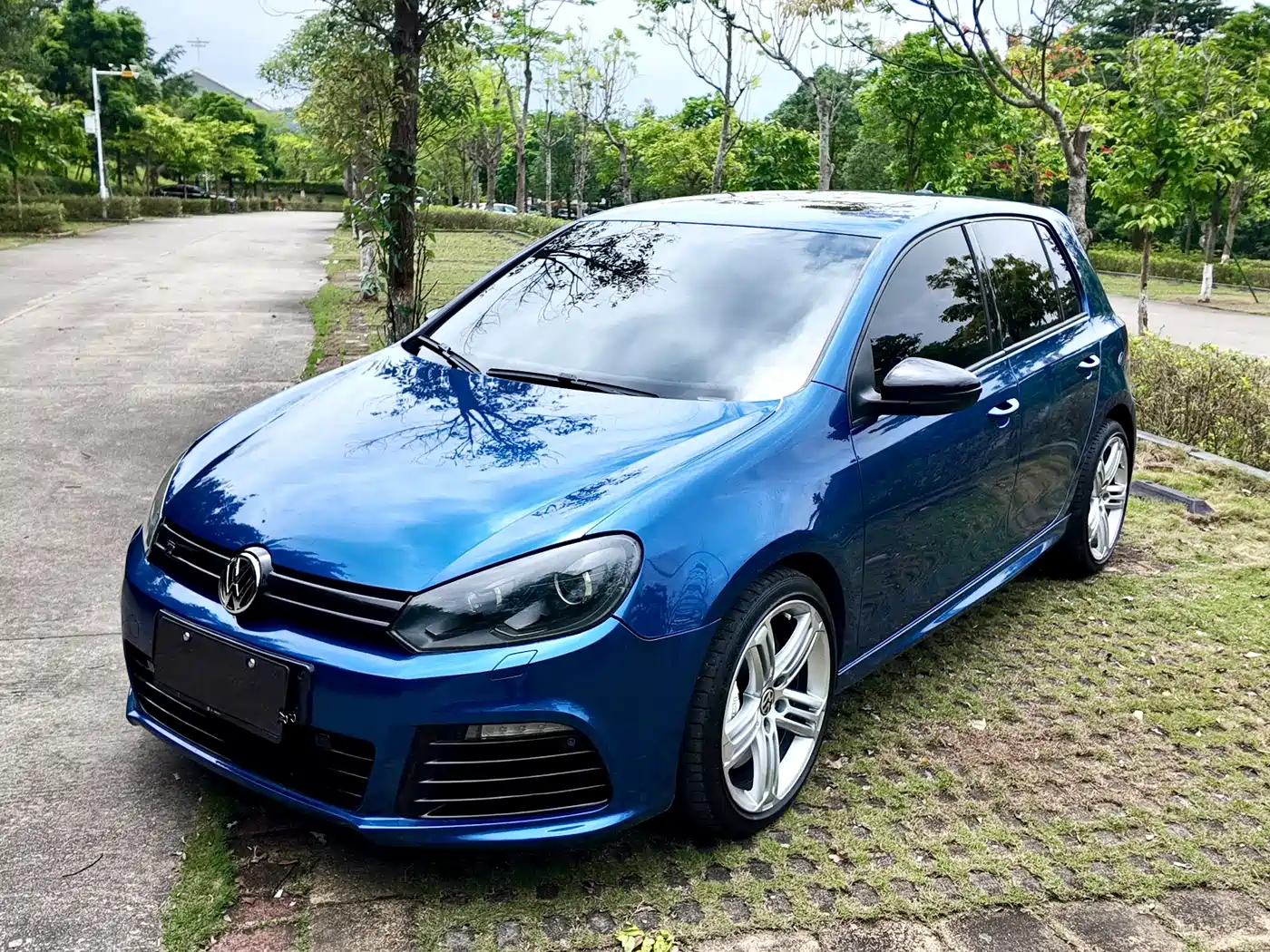 Volkswagen Golf (Import) 2011 2.0TSI R фото 28