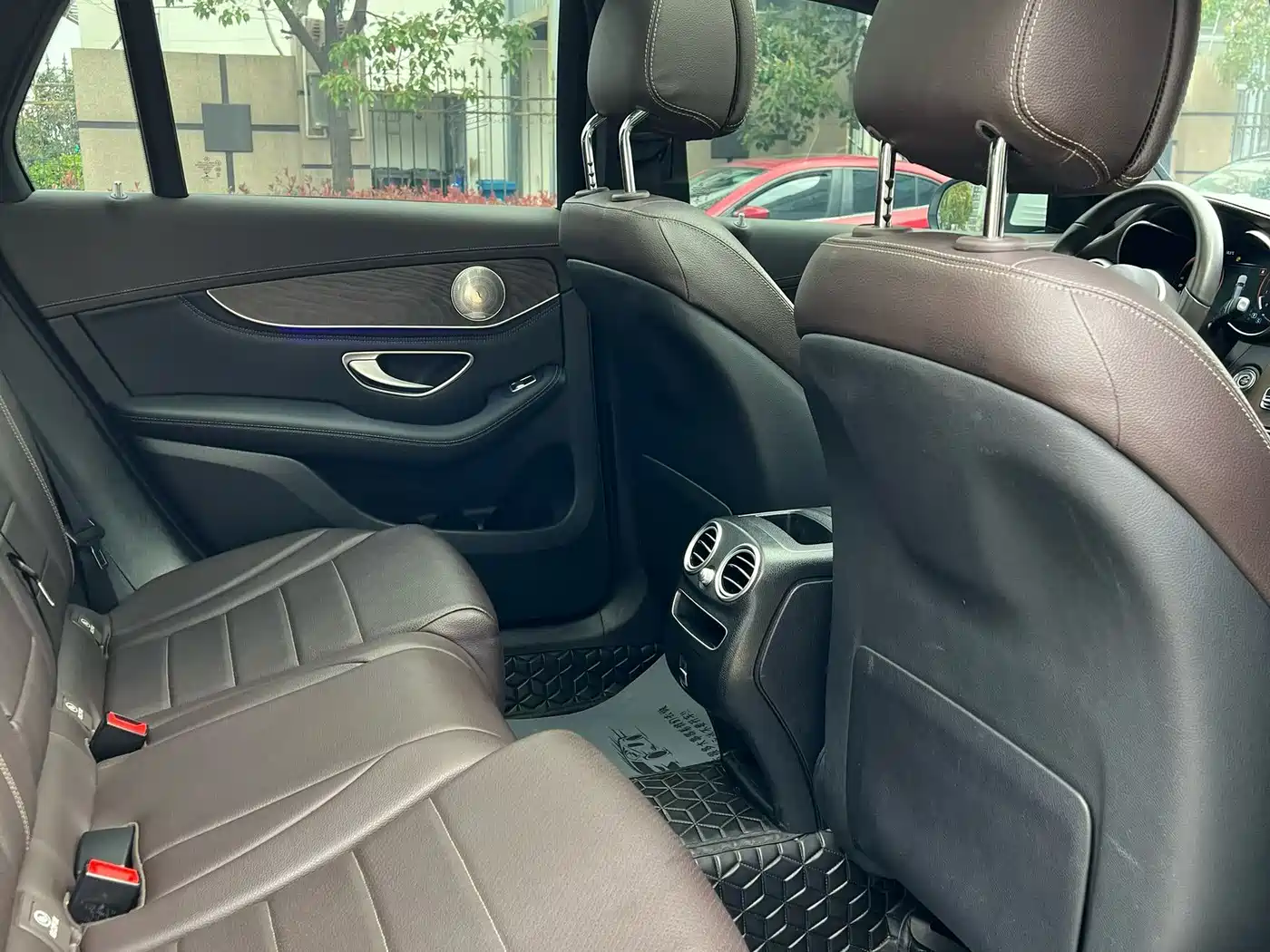 Mercedes-Benz GLC 2020 GLC 300 L 4MATIC Dynamic фото 8
