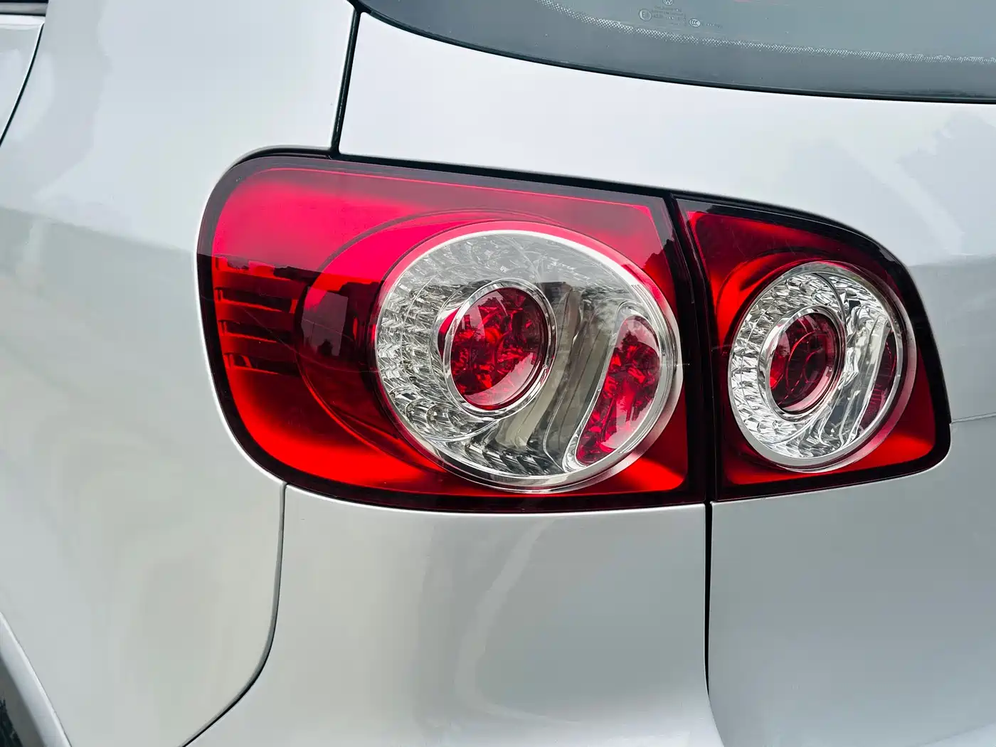 Volkswagen Golf (Import) 2011 1.4TSI Cross Golf фото 10