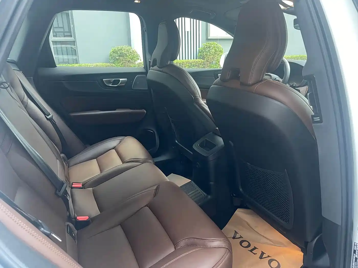 Volvo XC60 Plug-in Hybrid 2025 2025 Plug-in Hybrid Long Range AWD Zhiya Luxury Edition