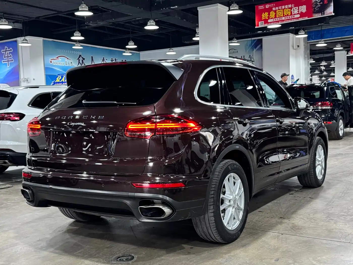 Porsche Cayenne 2016 Cayenne 3.0T фото 8
