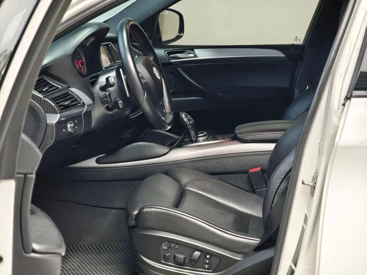 BMW X6 M 2013 X6 M фото 4