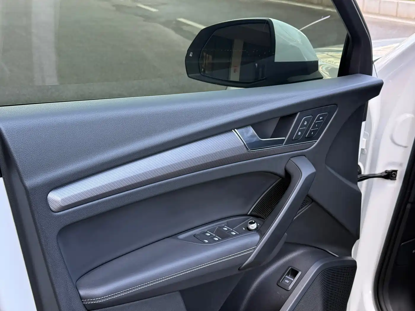 Audi Q5L 2022 45T Luxury Dynamic фото 20