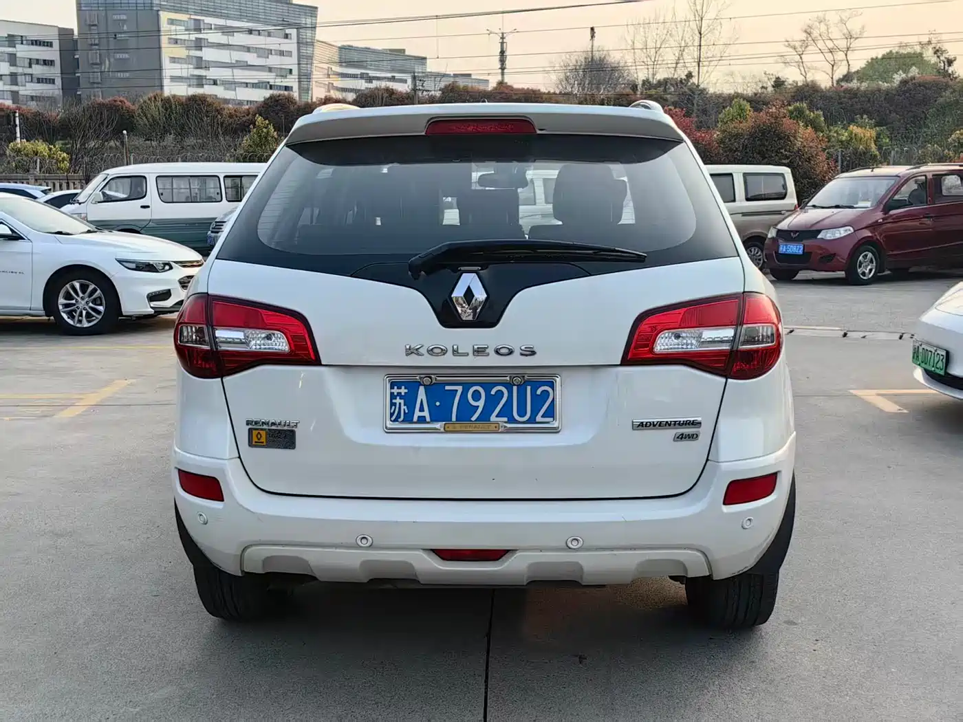 Renault Koleos (Import) 2011 2012 2.5L 4WD Luxury Navigation Edition