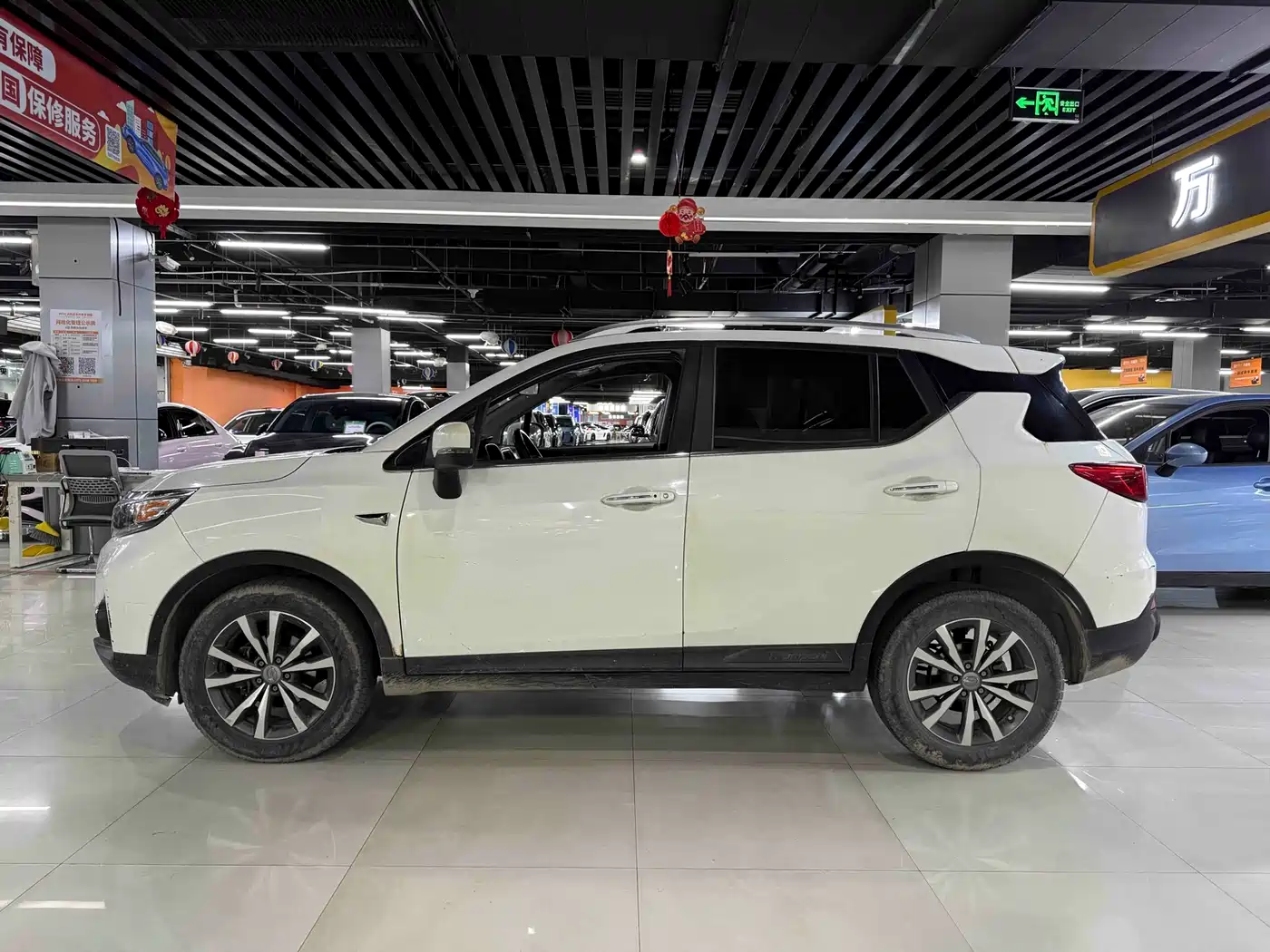 GAC Trumpchi Trumpchi GS3 2019 235T Automatic Elite Edition фото 3