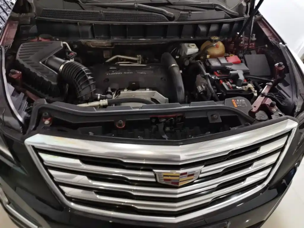 Фото 20 - Cadillac XT5