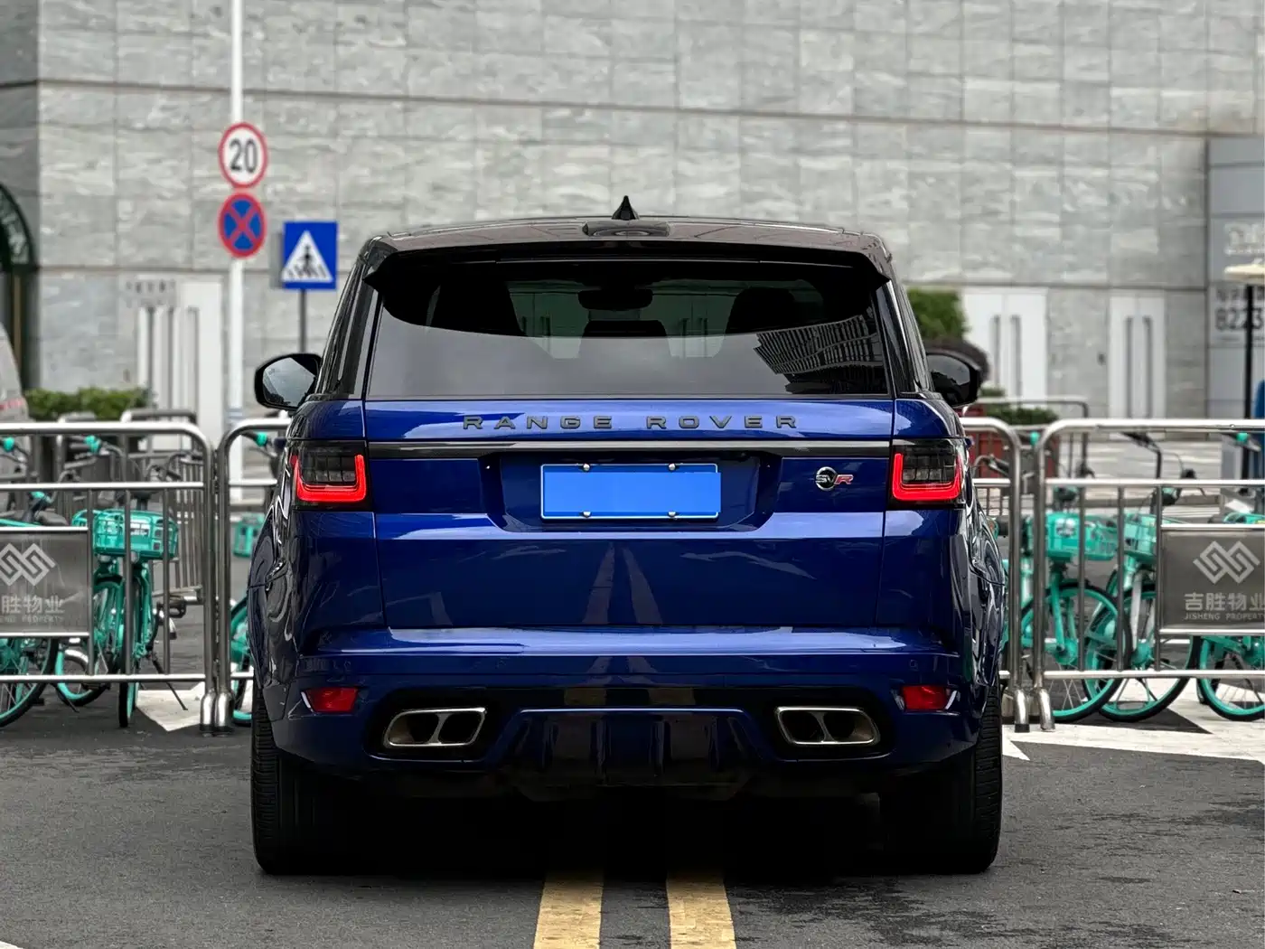 Land Rover Range Rover Sport 2022 5.0 SC V8 SVR фото 21