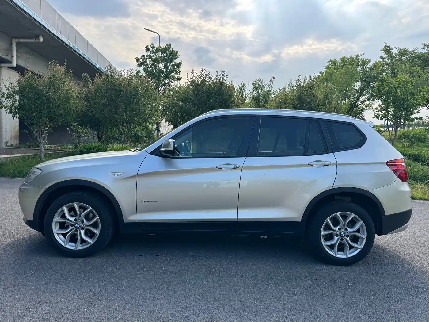 BMW X3 (Import) 2011 xDrive28i Leadership фото 5
