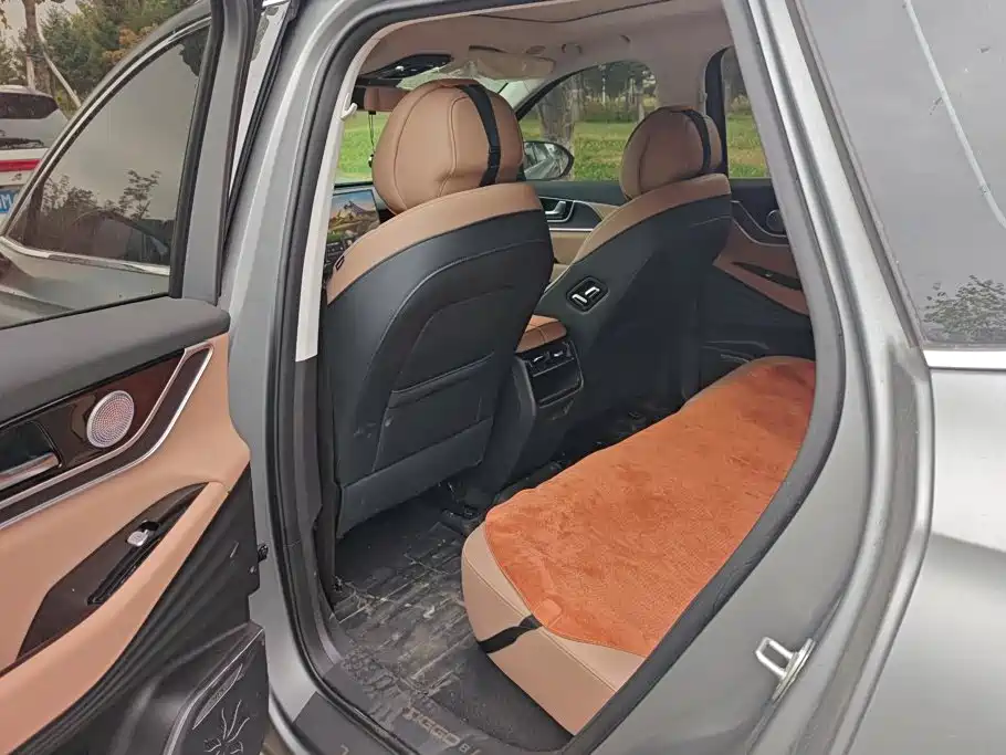Chery Tiggo 8L 2025 2024 Model 2.0T 2WD Luxury 5-Seater