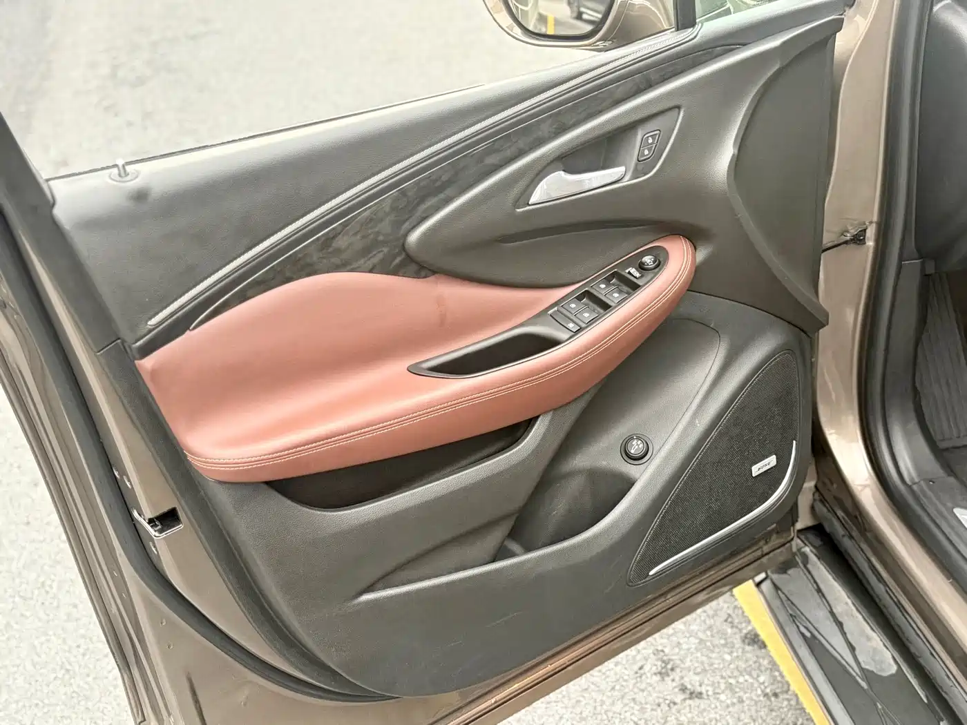 Фото 11 - Buick Envision Plus
