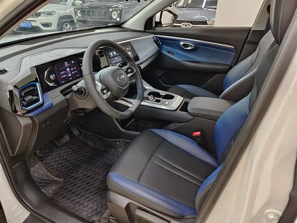GAC Trumpchi Trumpchi GS3 2023 Shadow Speed 270T Power Enjoyment Edition фото 7