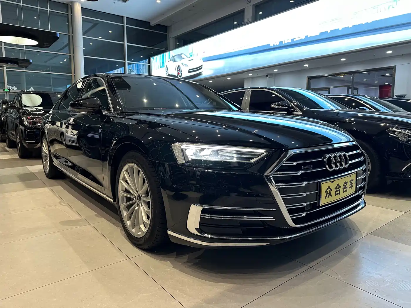 Audi A8 2019 Plus A8L 50 TFSI quattro Comfort фото 3