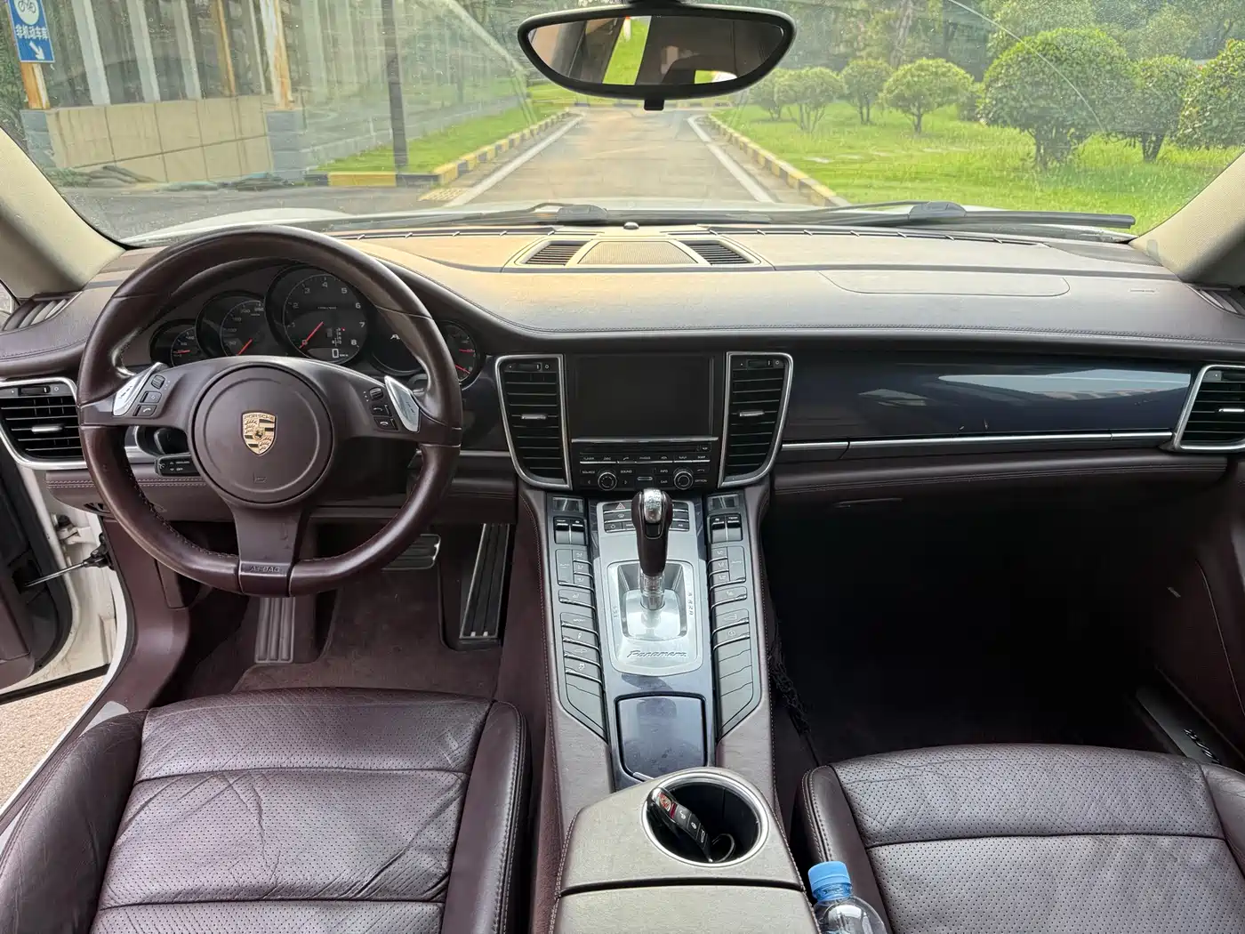 Porsche Panamera 2010 Panamera 3.6L фото 14