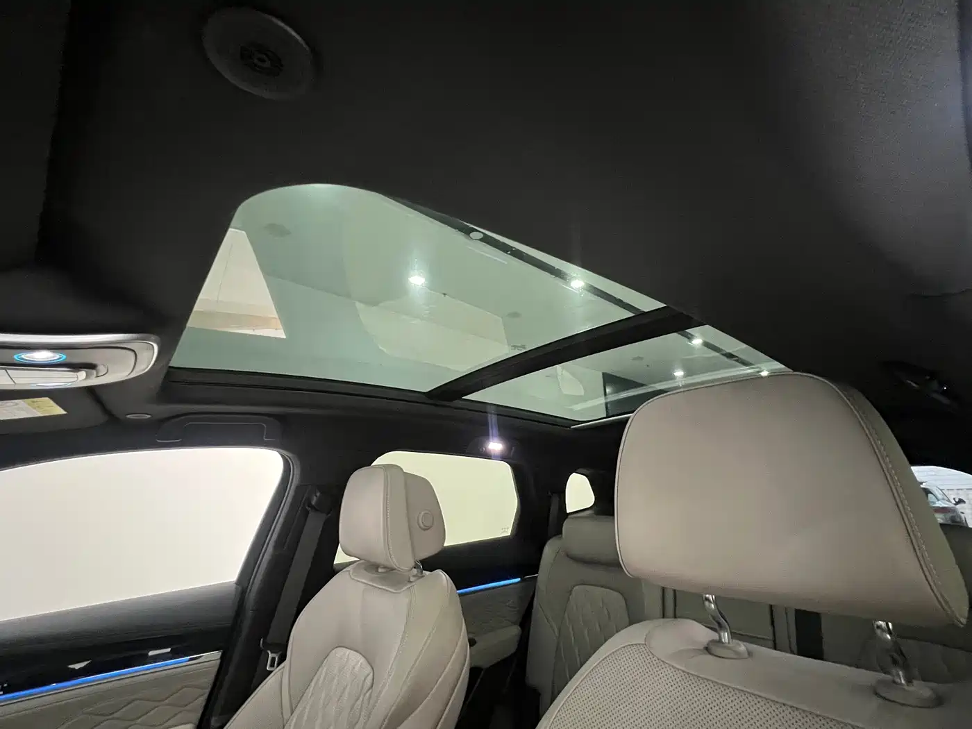 BYD Tang New Energy 2024 Model DM-i Glory Edition 112KM Flagship Type фото 24