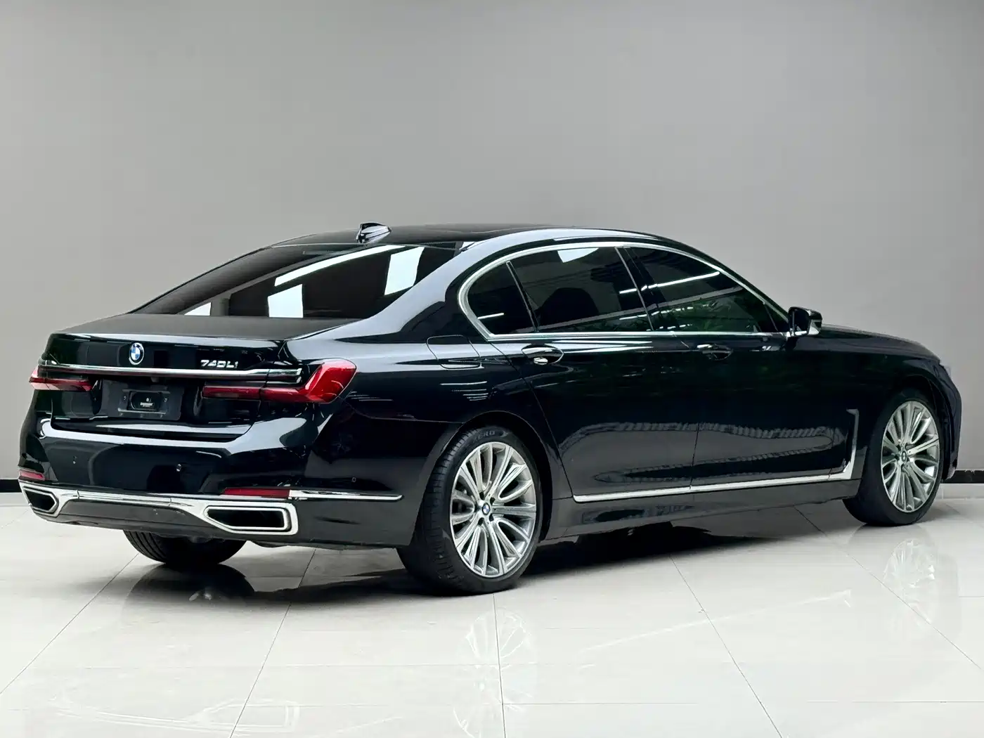 BMW 7 Series 2021 2021 Model 740Li Leading Luxury Package