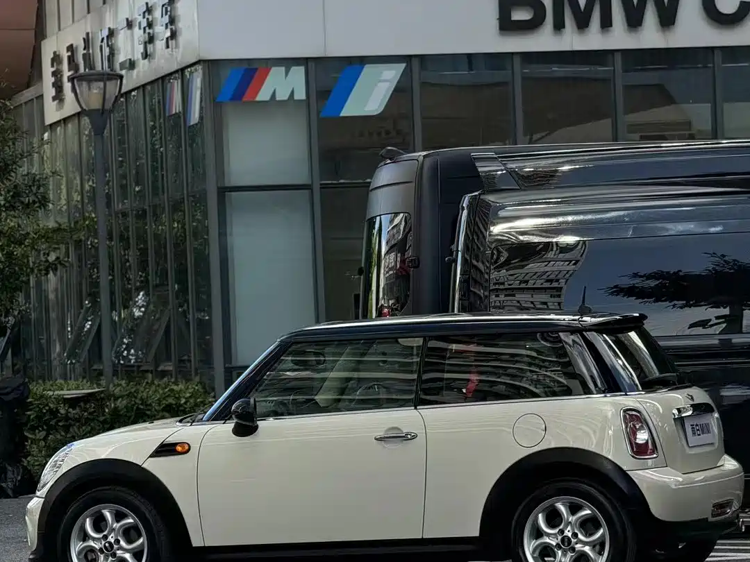 MINI MINI 2014 2012 1.6L COOPER Baker Street