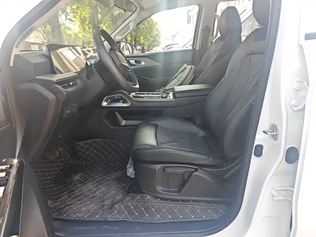 Changan Hunter 2025 2024 Warrior Edition Luxury Dual Motor AWD Extra Long Box