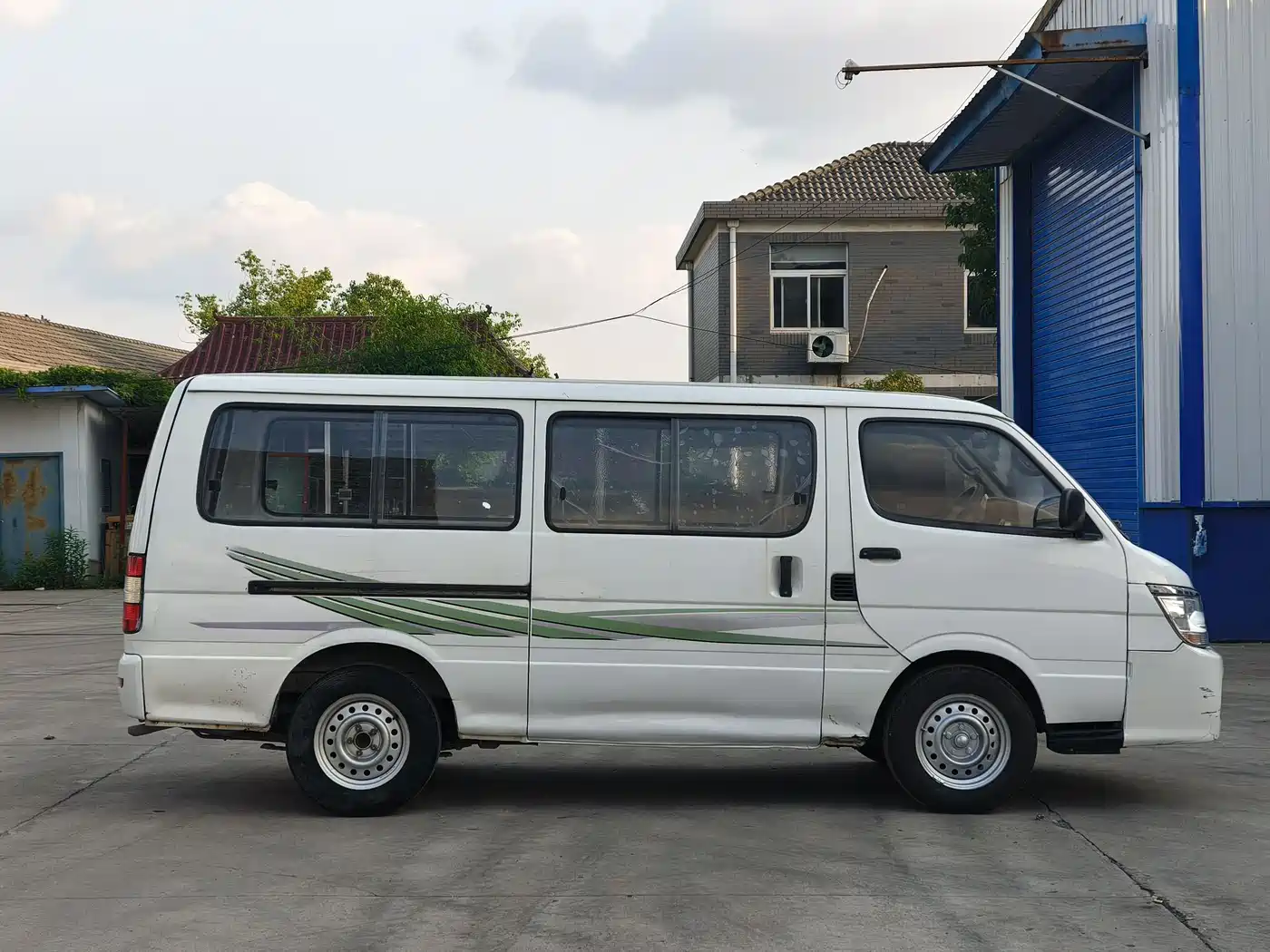 Jinbei Express 2018 2018 Model 2.0L Comfort V19