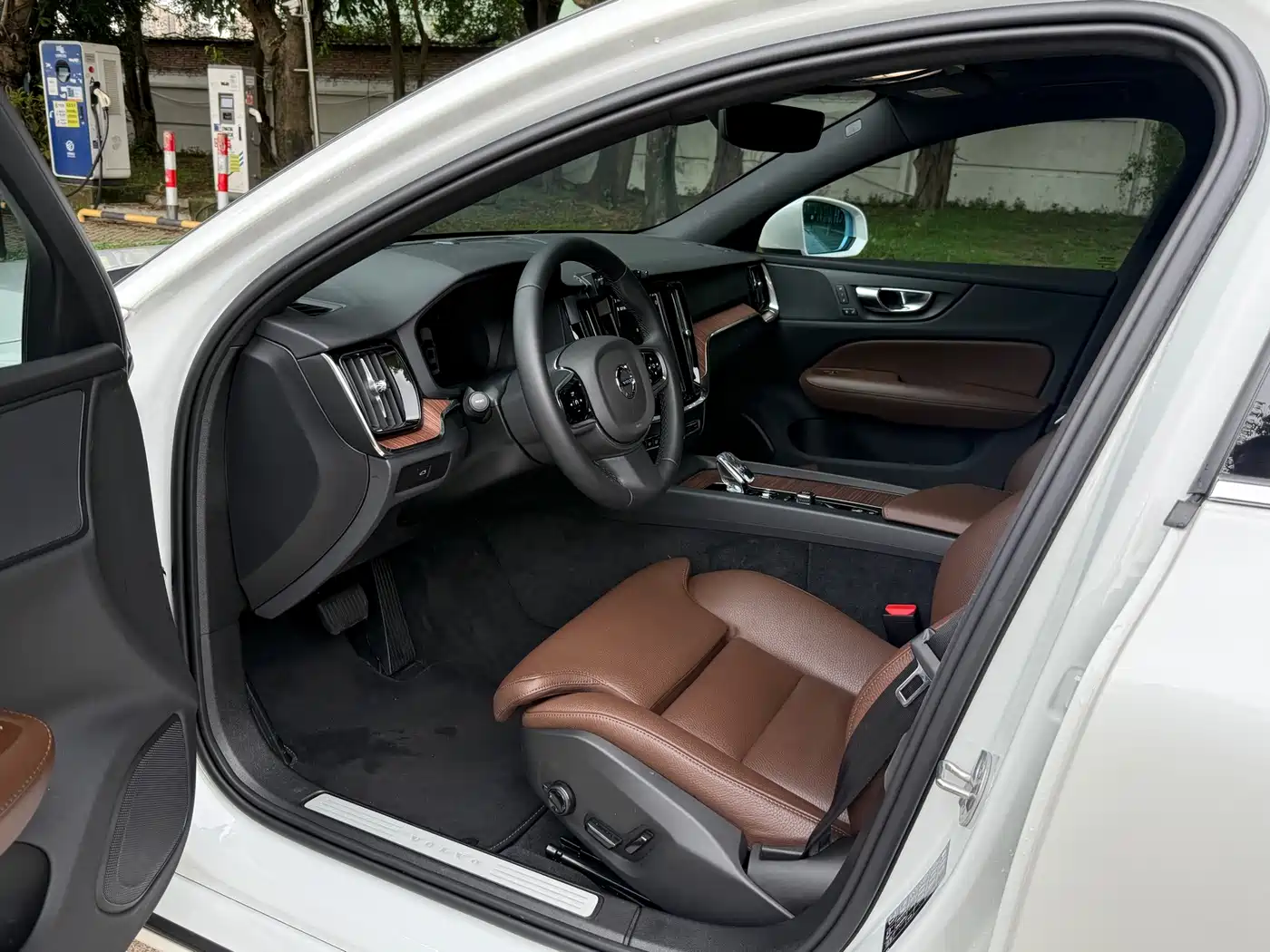 Volvo S60 2024 2024 B4 Inscription Luxury Edition