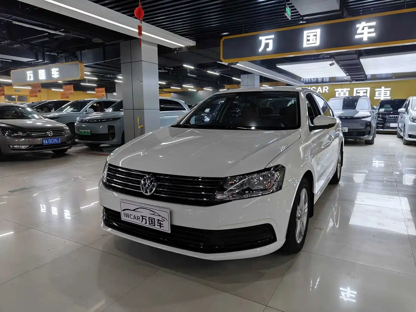 Volkswagen Lavida 2018 Classic 1.5L Automatic Trend China VI фото 4