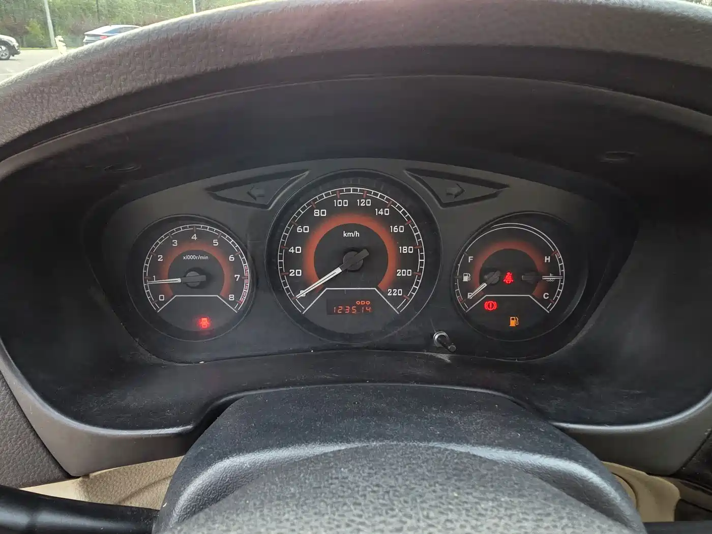 Soueast V3 Lingyue 2015 2015 1.5L Manual Elegance Edition