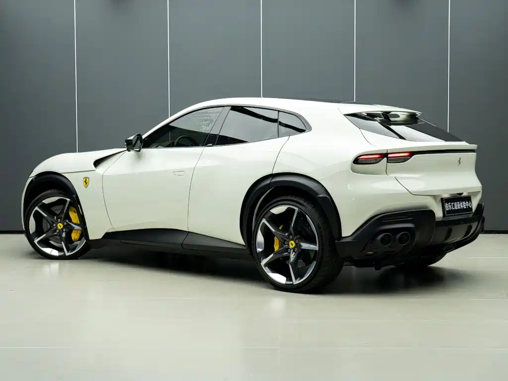 Ferrari Purosangue 2025 2023 6.5L V12