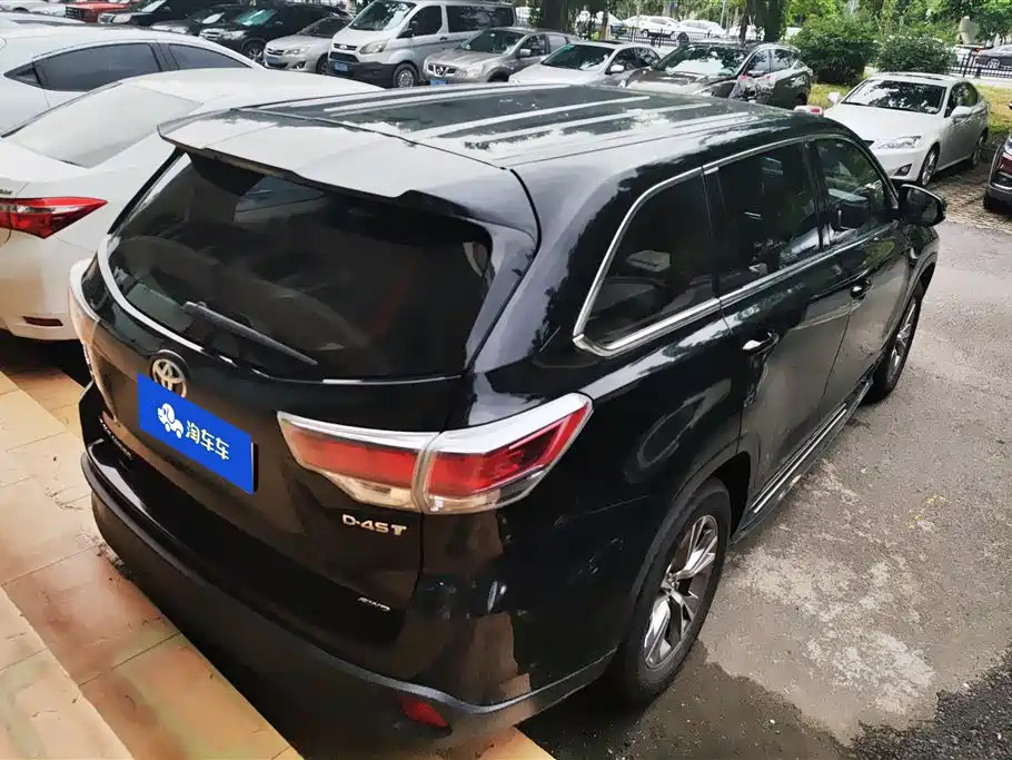 Toyota Highlander 2017 2.0T 4WD Elite 7-Seater фото 3