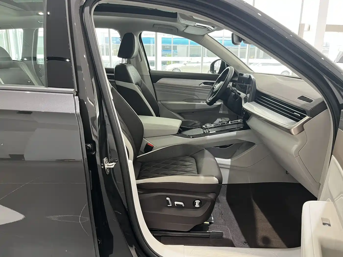 VOLKSWAGEN RANGE PATROL