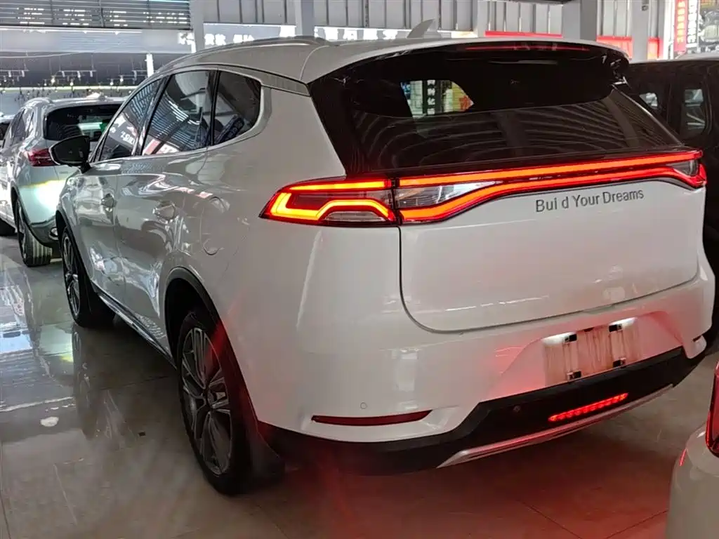 BYD TANG