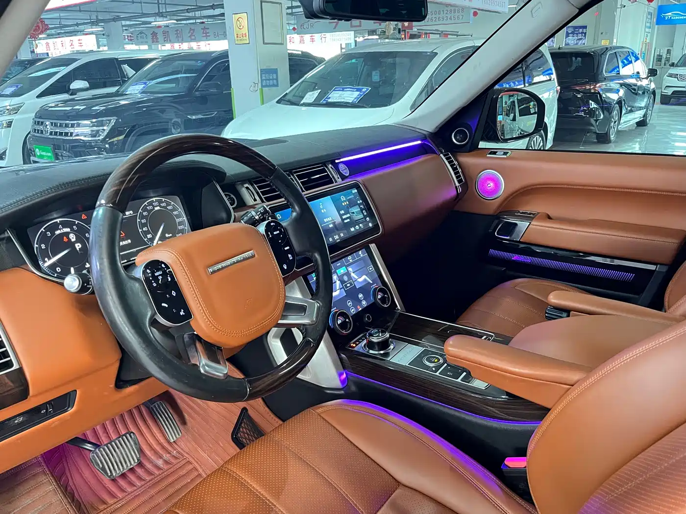 Land Rover Range Rover 2015 3.0 SC V6 Vogue фото 7
